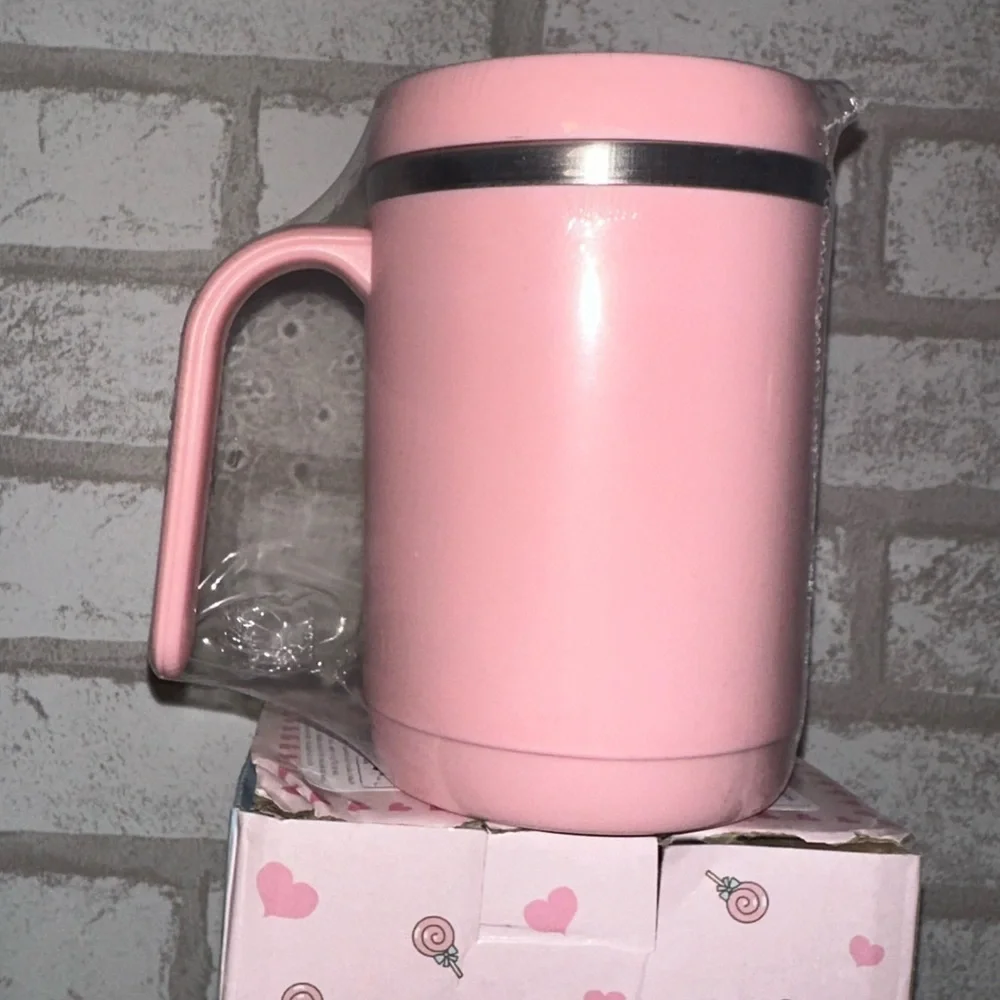 Hello Kitty Mug - Picture 3 of 6